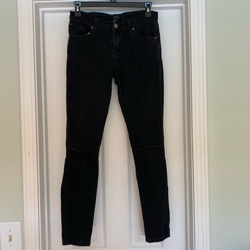 Black ripped forever 21 jeans